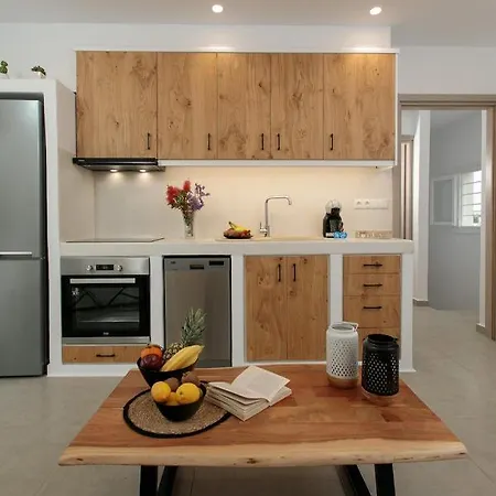 ヴィラ Jardin De Stelida ステリダ