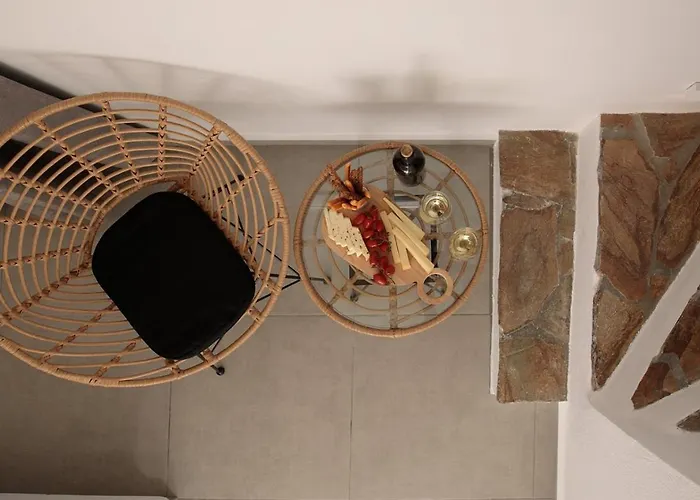 Jardin De Stelida Villa *